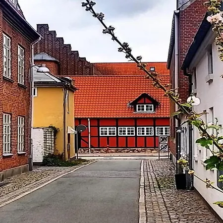 Frühstückspension Gbh - Blue Lounges Aalborg