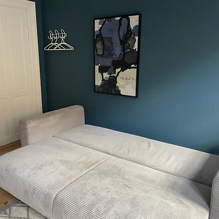 Greenbrook - Blue Lounge